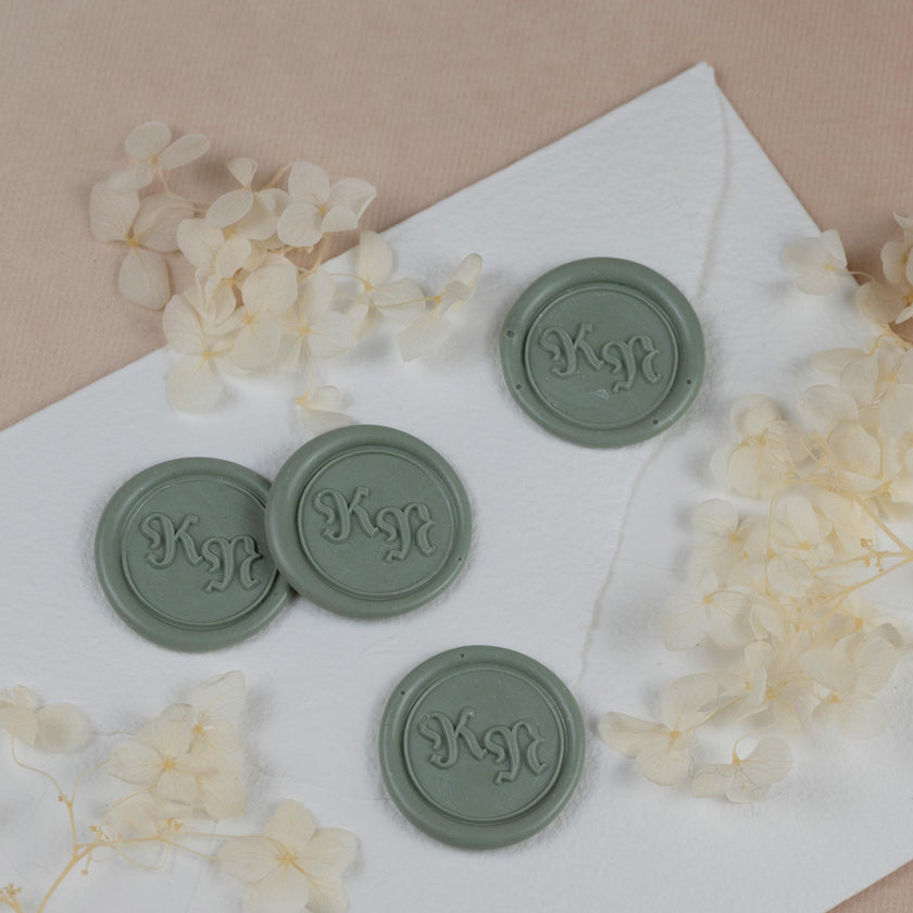 Wachssiegel Initialen minimalistisch selbstklebend - Siegelstempel personalisiert