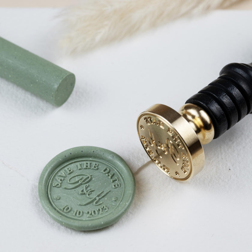 Siegelstempel personalisiert mit Initialen und Rundtext - Siegelstempel personalisiert