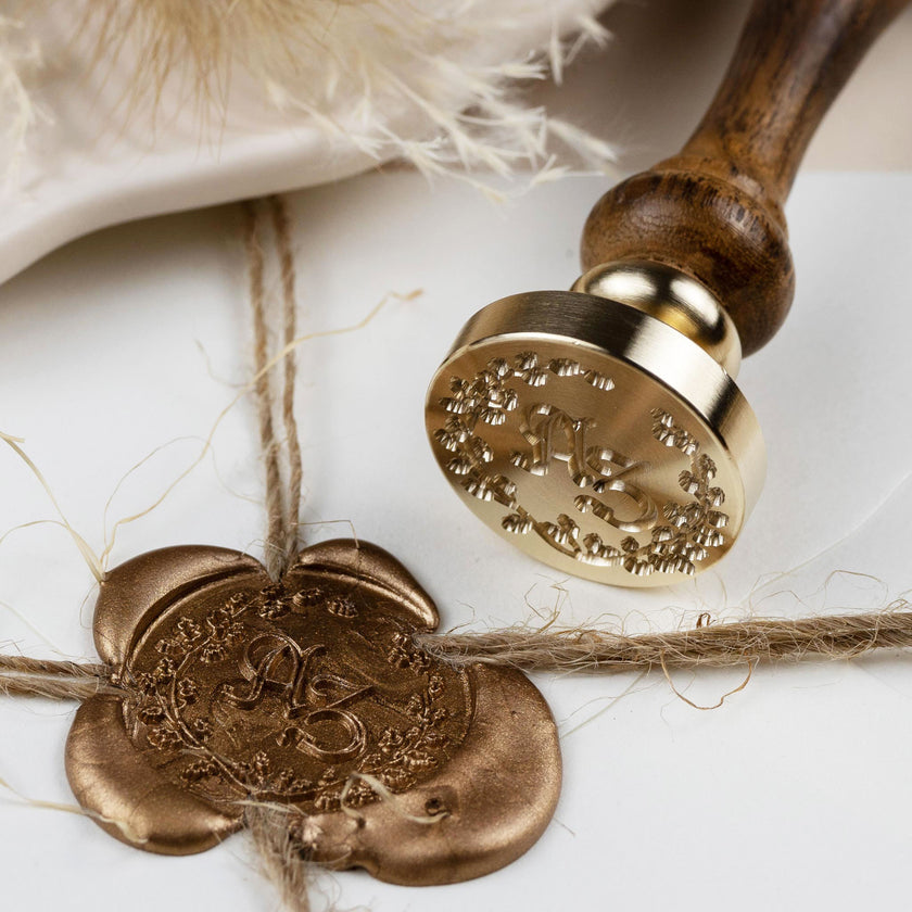 Siegelstempel personalisiert mit Initialen und Eichenzweig - Siegelstempel personalisiert