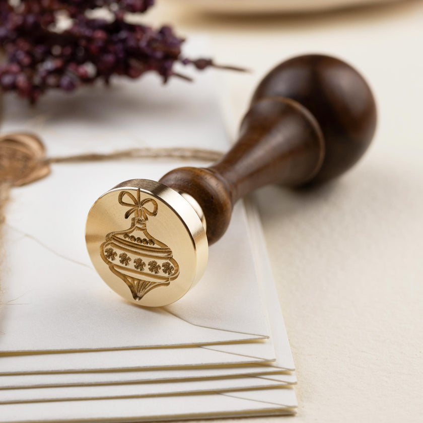 Siegelstempel mit Motiv Christbaumkugel - Siegelstempel personalisiert